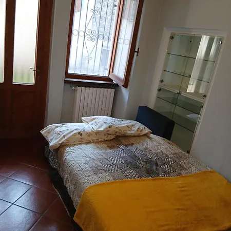Casa Rosmarino Сasa de vacaciones Invorio Inferiore
